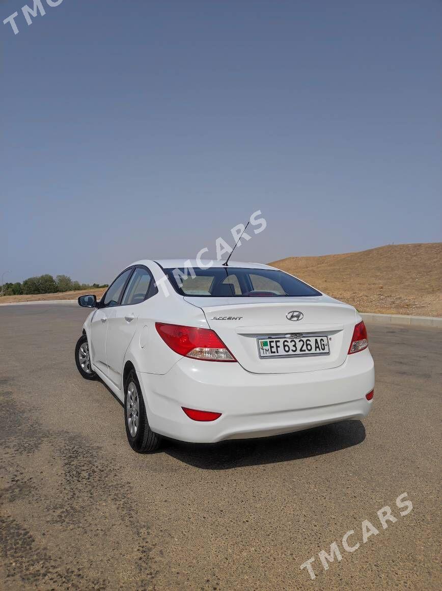 Hyundai Accent 2013 - 140 000 TMT - Ашхабад - img 4