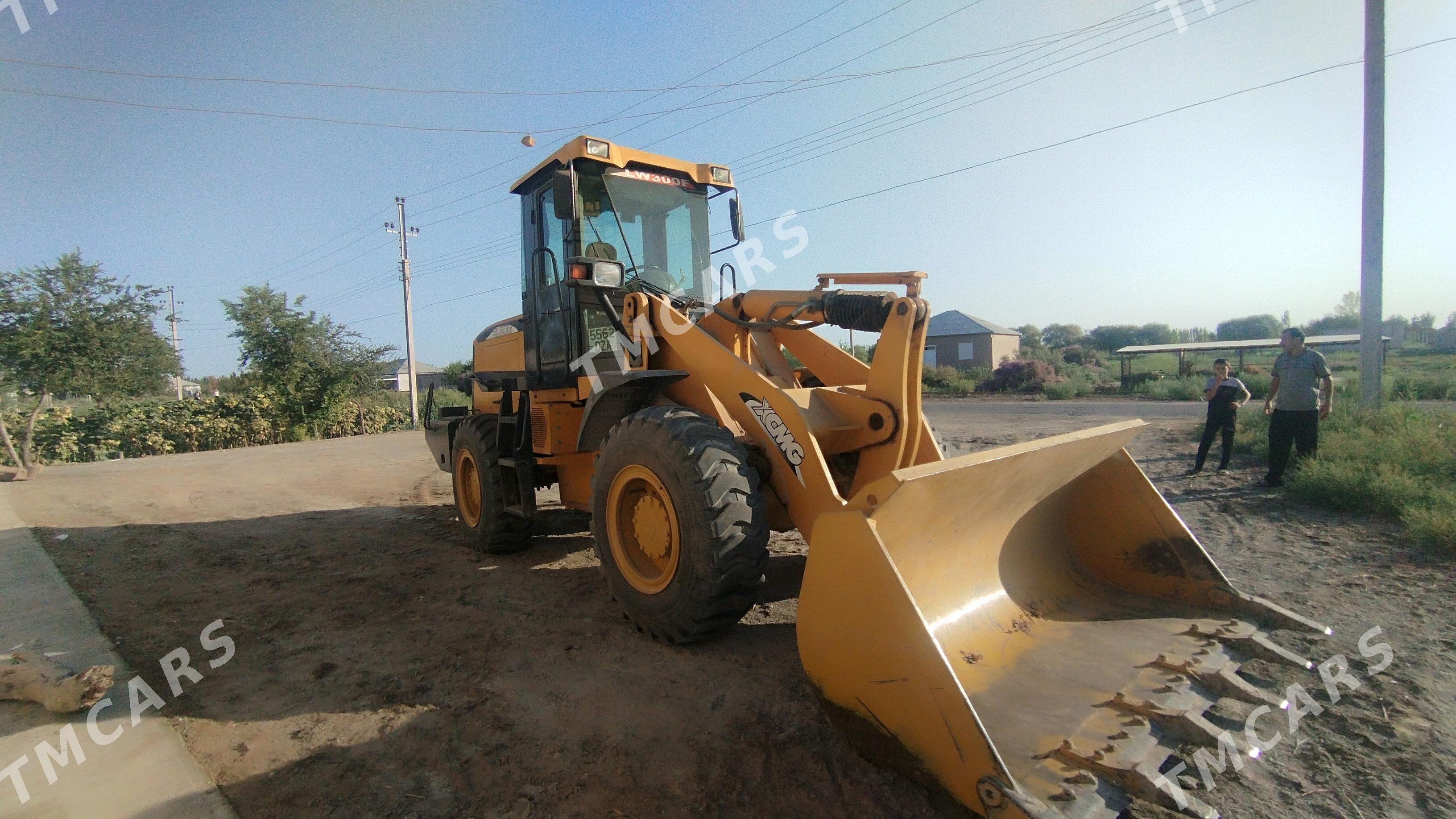 XCMG LW300F 2015 - 460 000 TMT - Akdepe - img 2
