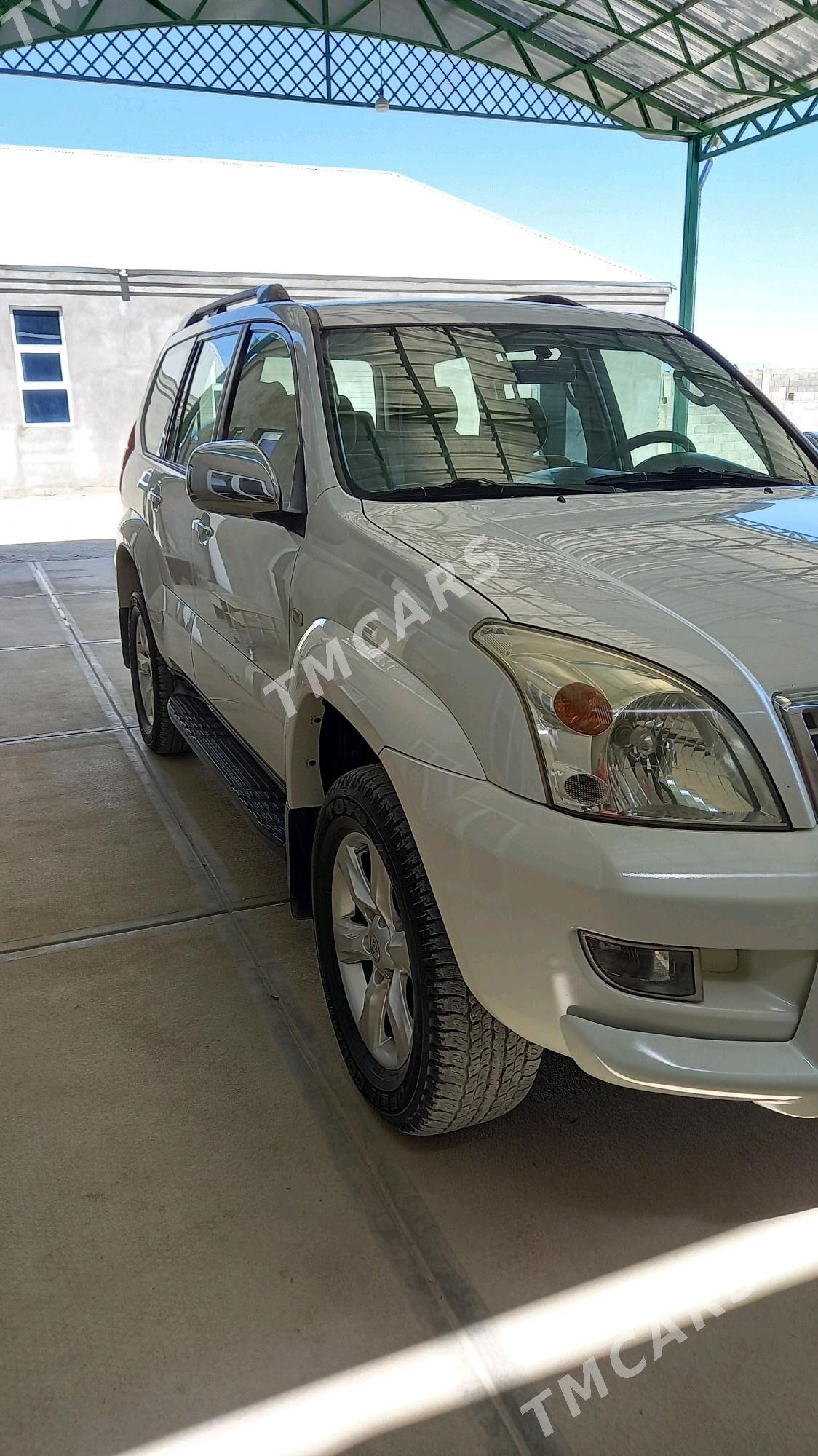 Toyota Land Cruiser Prado 2007 - 350 000 TMT - Bäherden - img 9