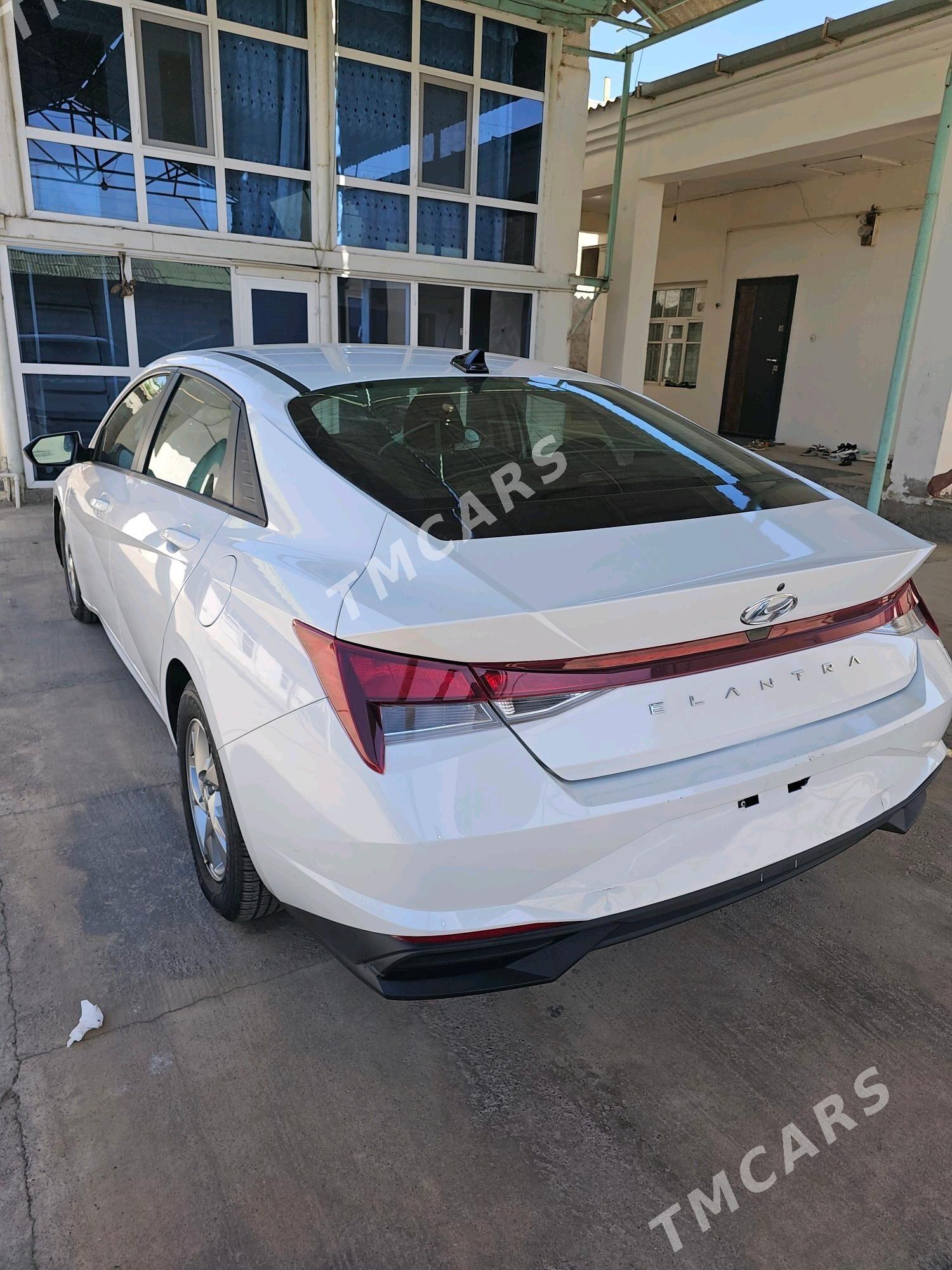 Hyundai Elantra 2021 - 225 000 TMT - Hitrowka - img 3