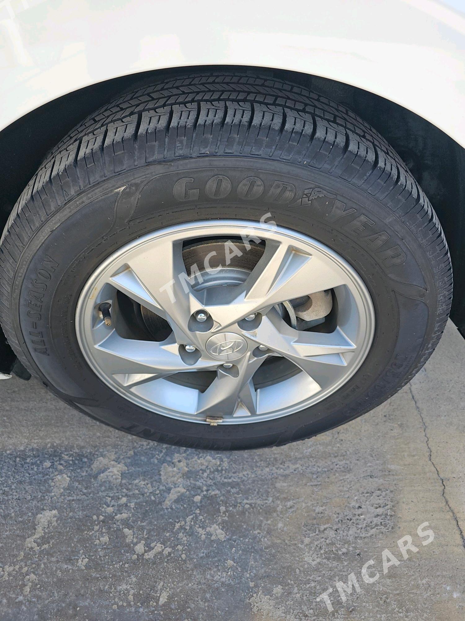 Hyundai Elantra 2021 - 225 000 TMT - Hitrowka - img 2