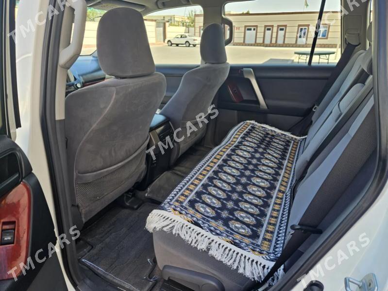Toyota Land Cruiser Prado 2013 - 540 000 TMT - Türkmenabat - img 9