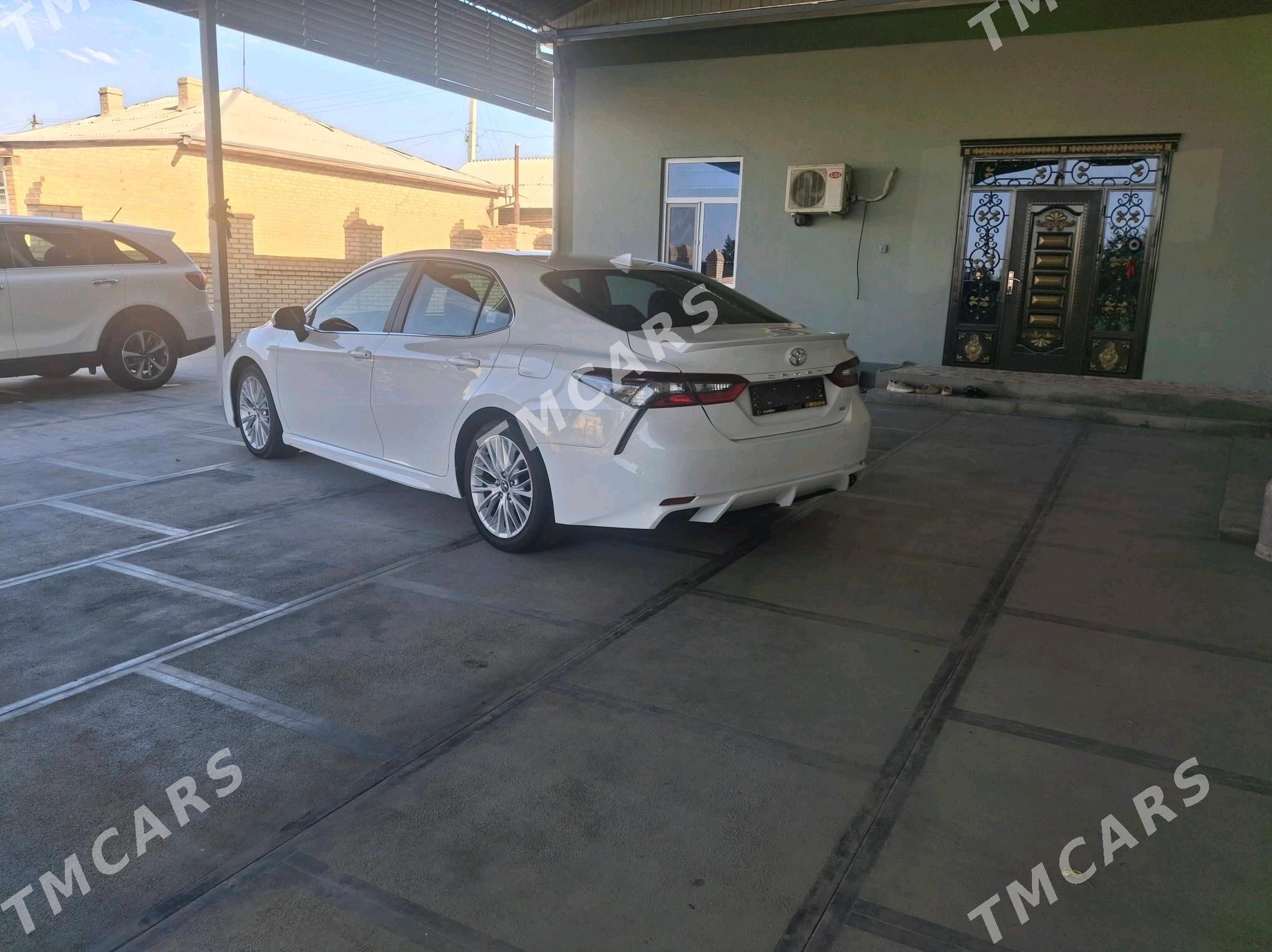 Toyota Camry 2020 - 275 000 TMT - Мары - img 5