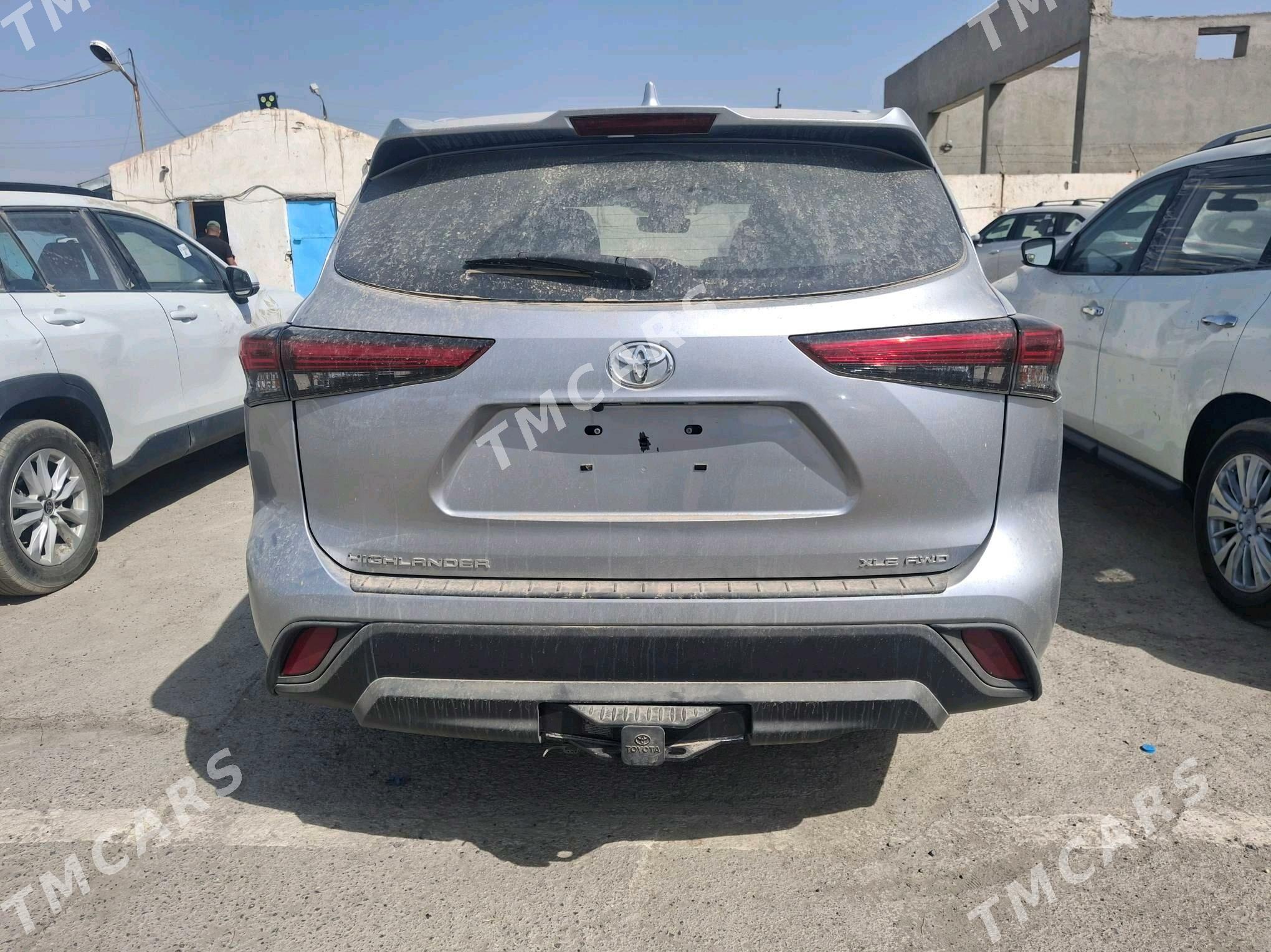 Toyota Highlander 2022 - 475 000 TMT - Мары - img 4