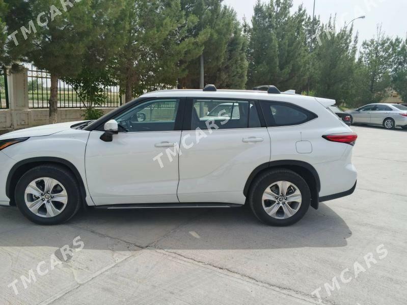 Toyota Highlander 2021 - 510 000 TMT - Анев - img 3
