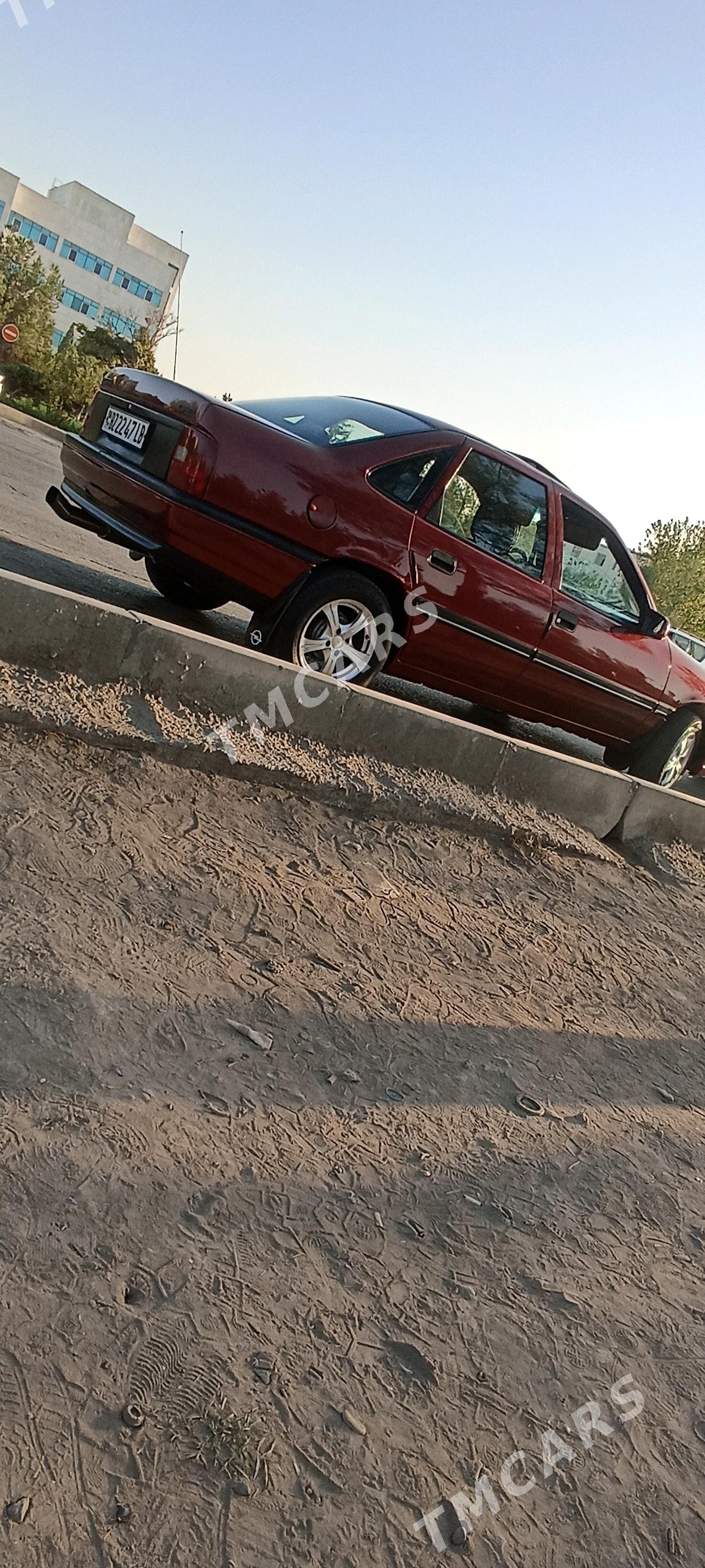 Opel Vectra 1992 - 47 000 TMT - Çärjew - img 2