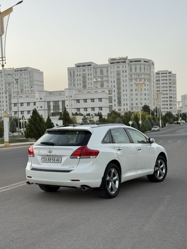 Toyota Venza 2011 - 220 000 TMT - Ашхабад - img 3