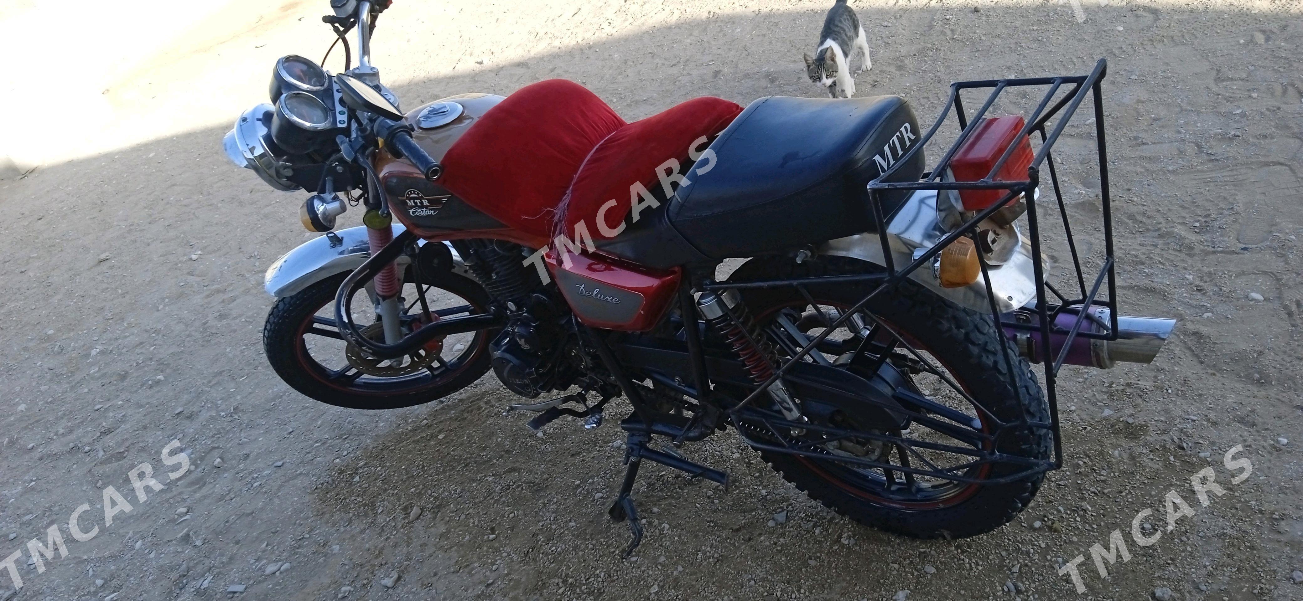 Fekon FK150-8G 2015 - 9 000 TMT - Гумдаг - img 3