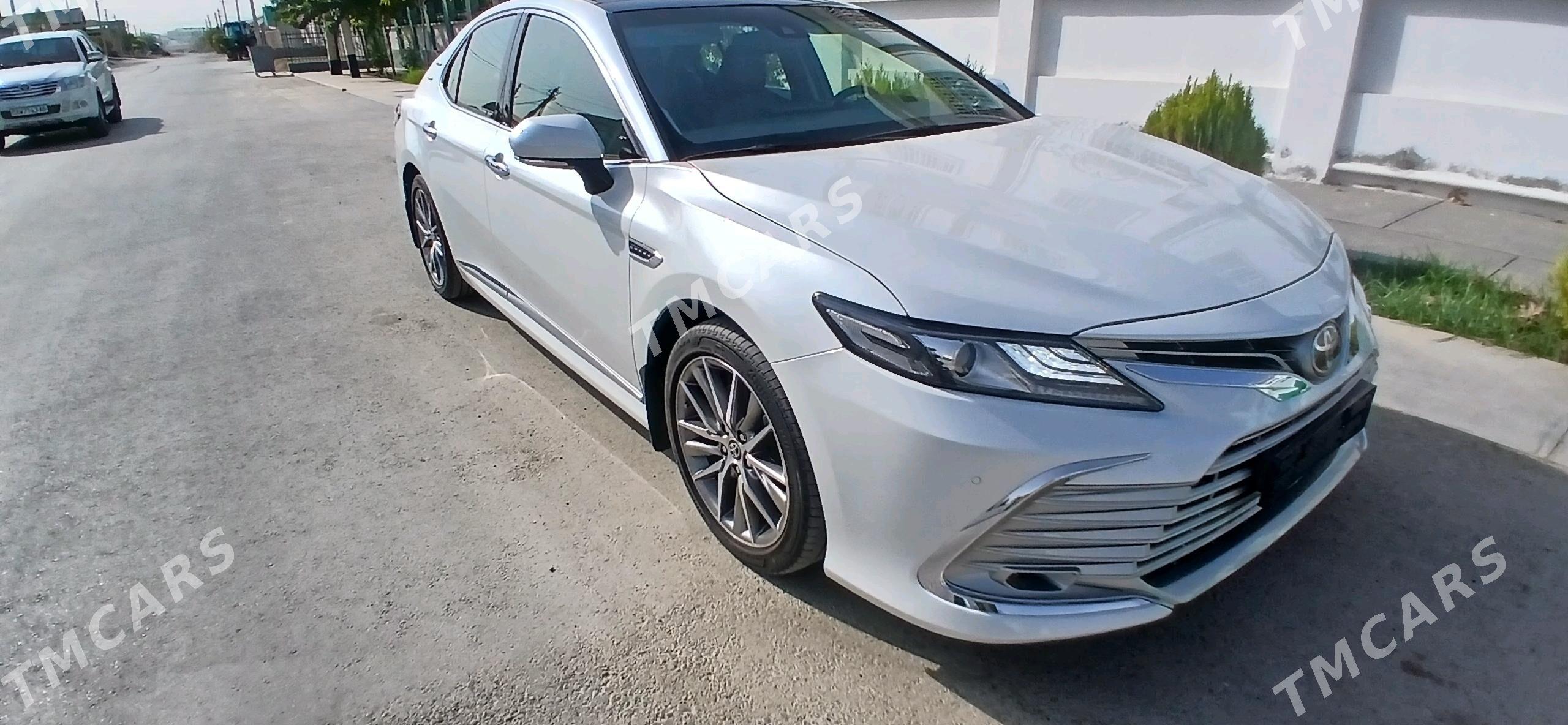 Toyota Camry 2022 - 550 000 TMT - Aşgabat - img 9