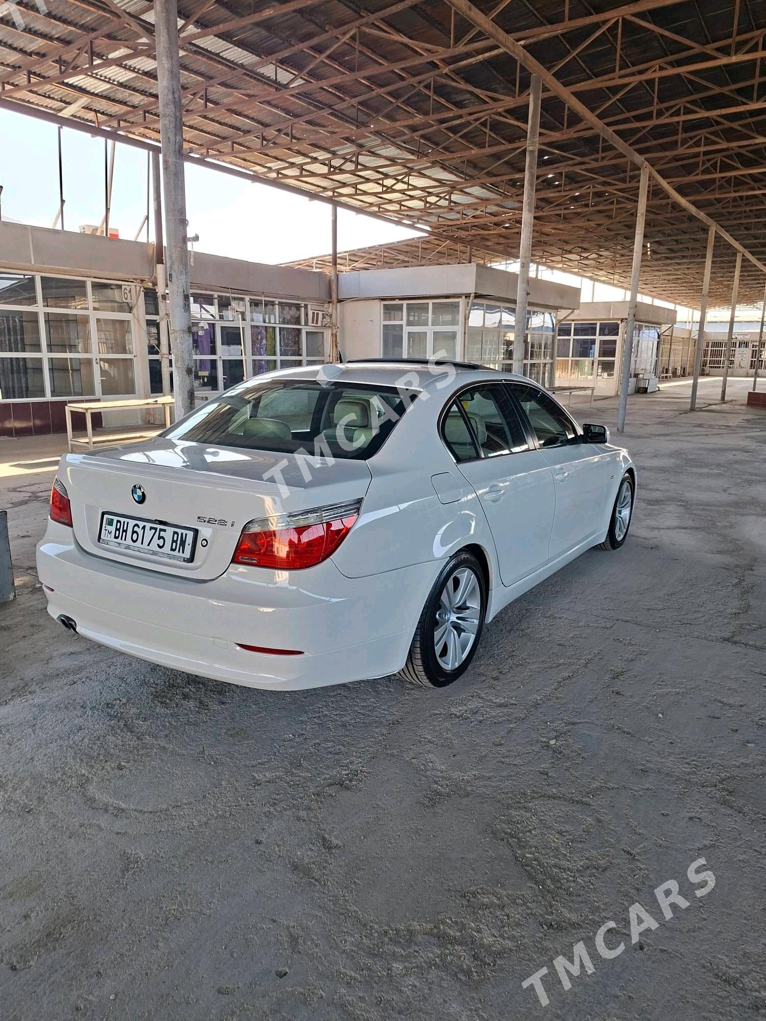 BMW 528 2009 - 200 000 TMT - Балканабат - img 6