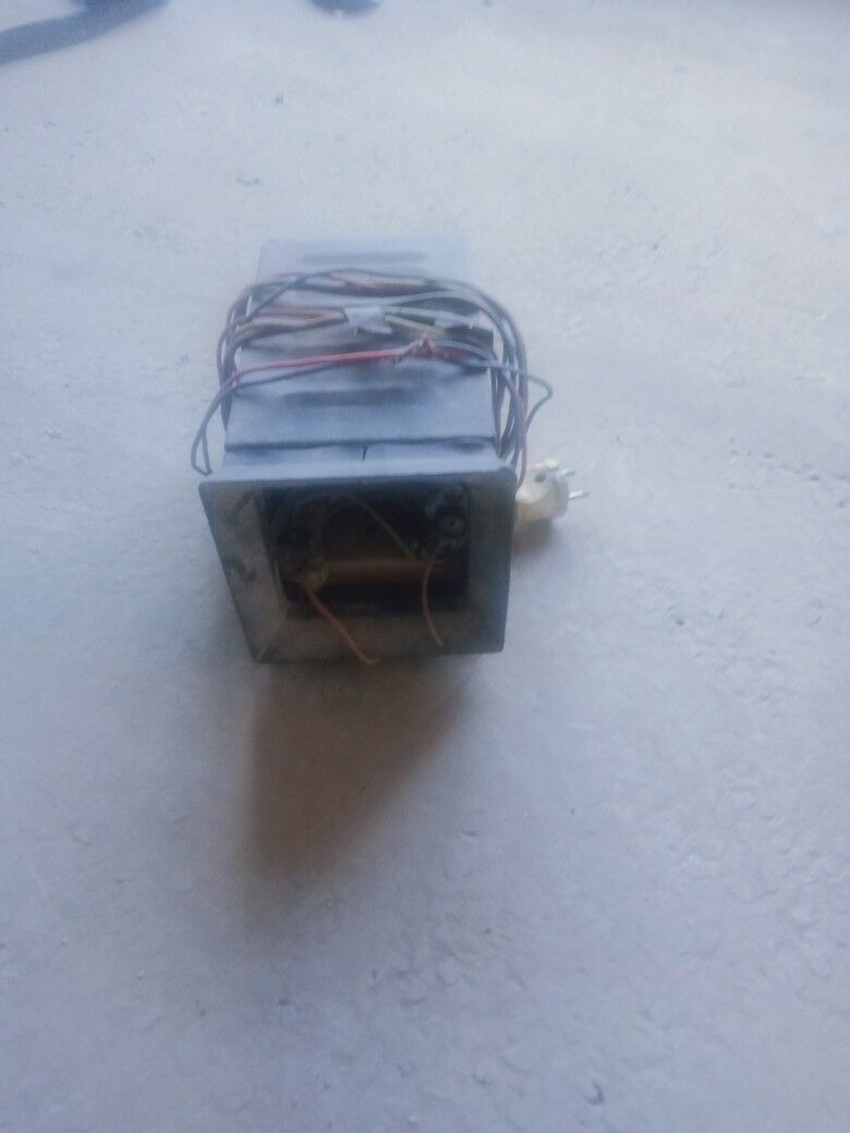 akumlyator zaryadnik 400 TMT - Дянев - img 2