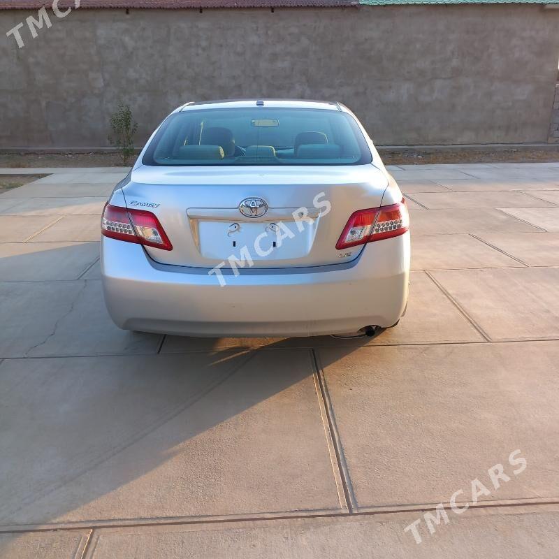 Toyota Camry 2010 - 229 000 TMT - Balkanabat - img 10