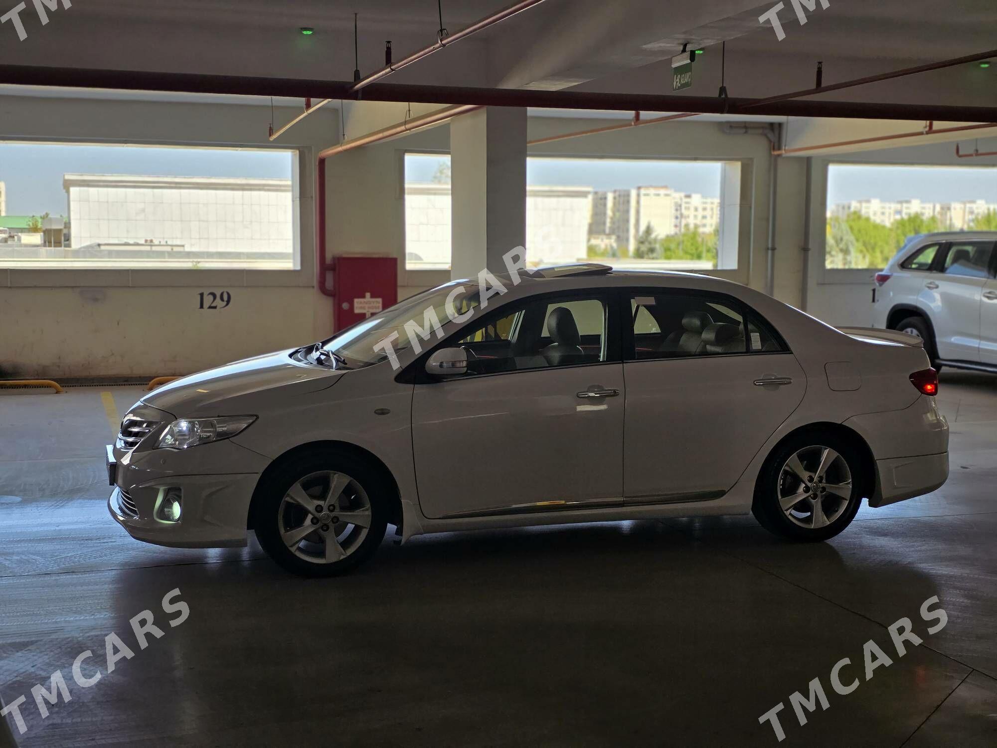 Toyota Corolla 2013 - 187 000 TMT - Ашхабад - img 4
