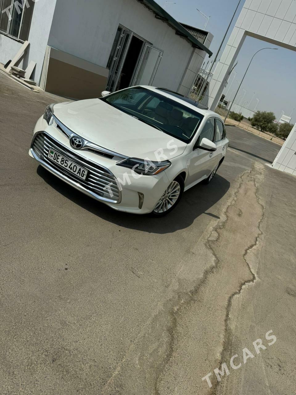 Toyota Avalon 2015 - 340 000 TMT - Бедев - img 5