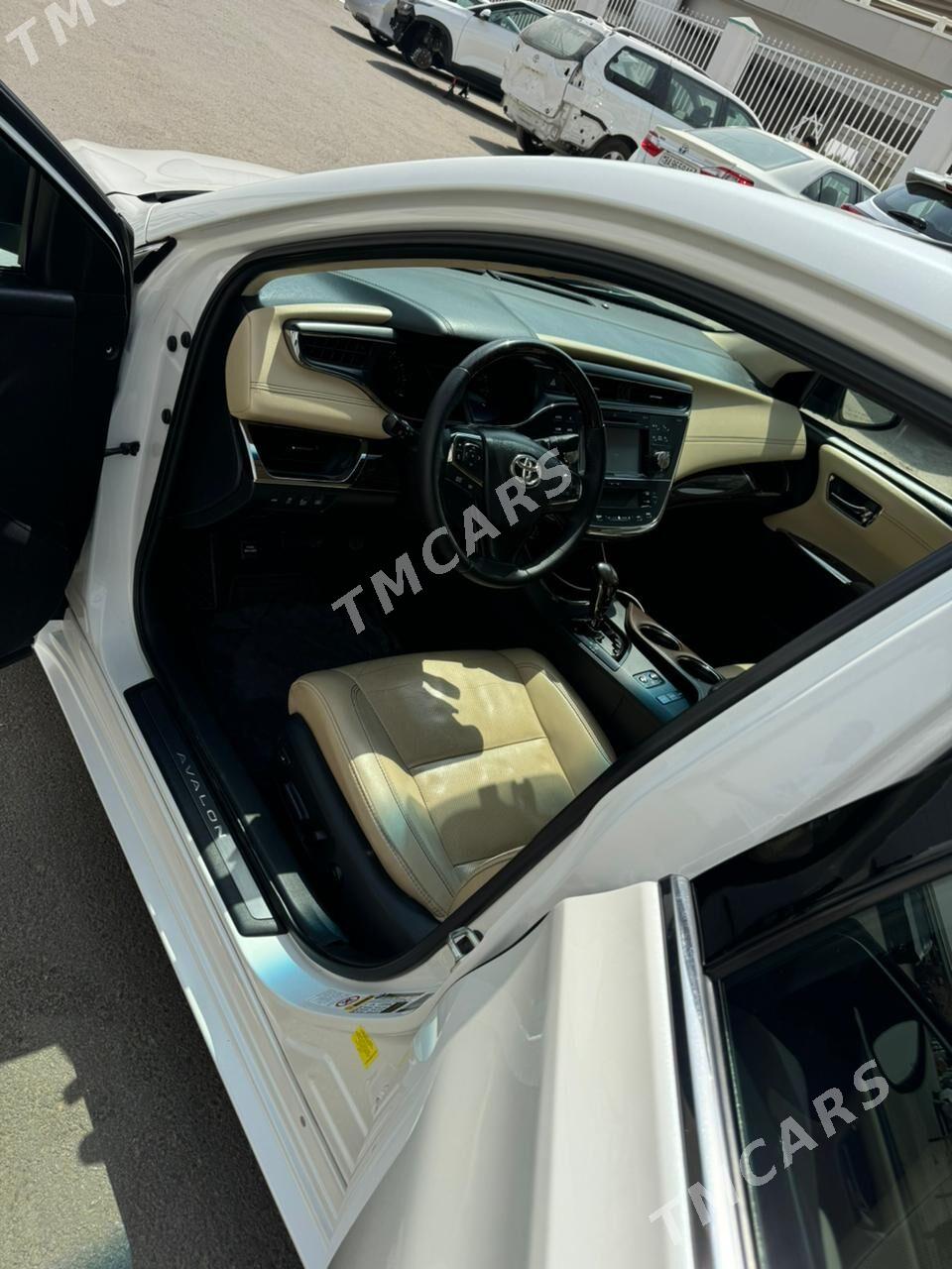 Toyota Avalon 2015 - 340 000 TMT - Бедев - img 3