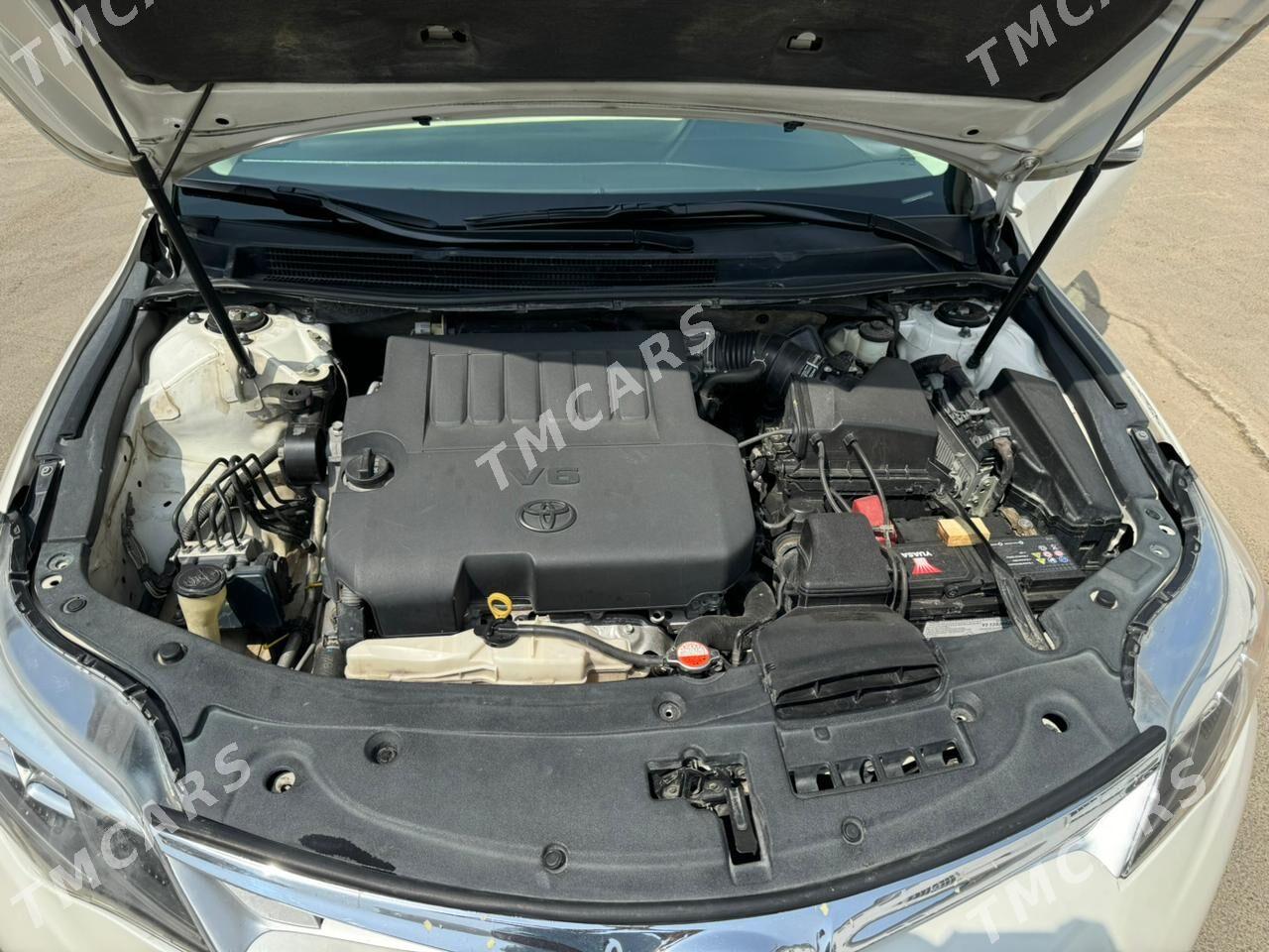 Toyota Avalon 2015 - 340 000 TMT - Бедев - img 9