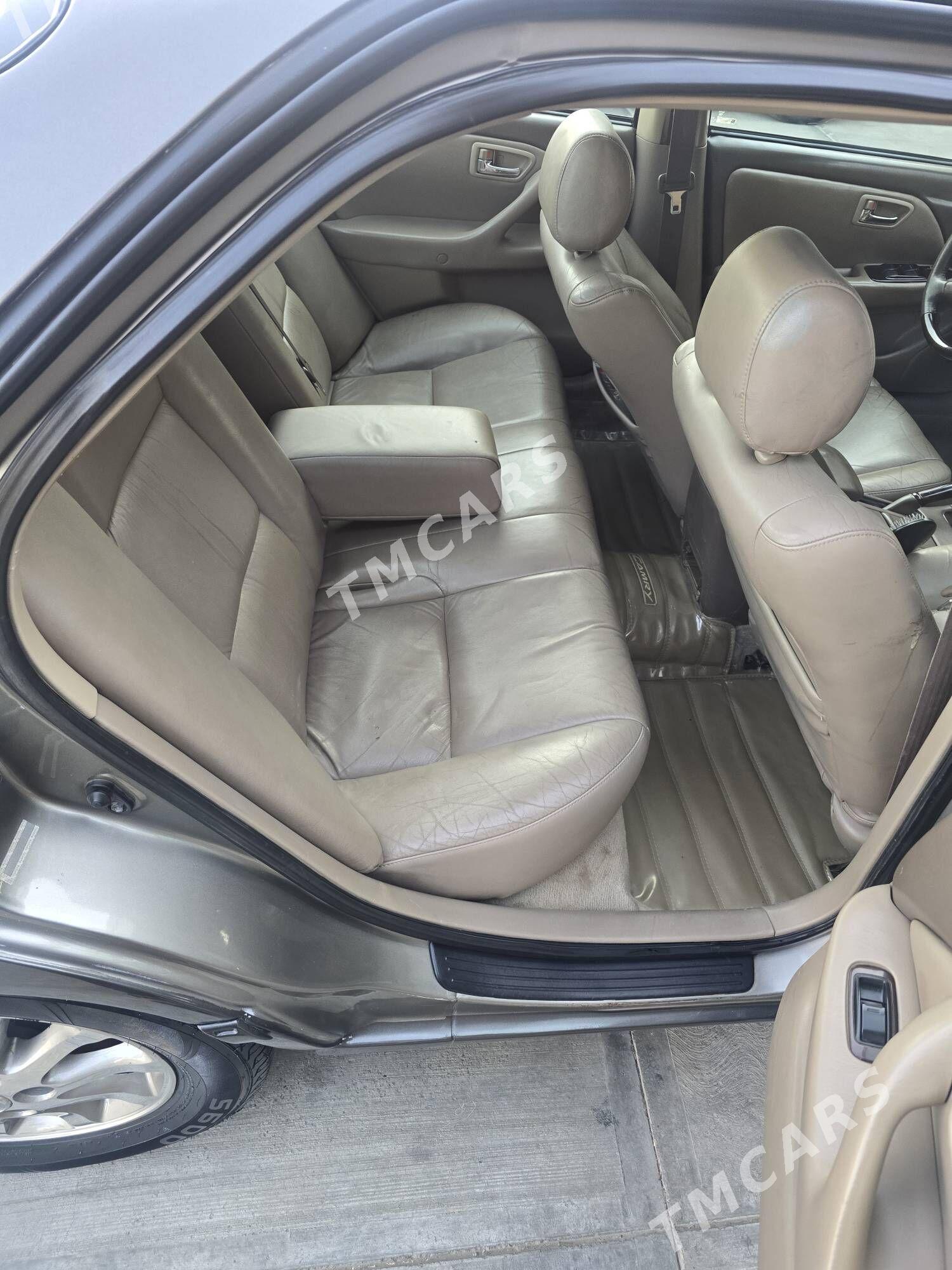 Toyota Camry 2000 - 190 000 TMT - Mary - img 8
