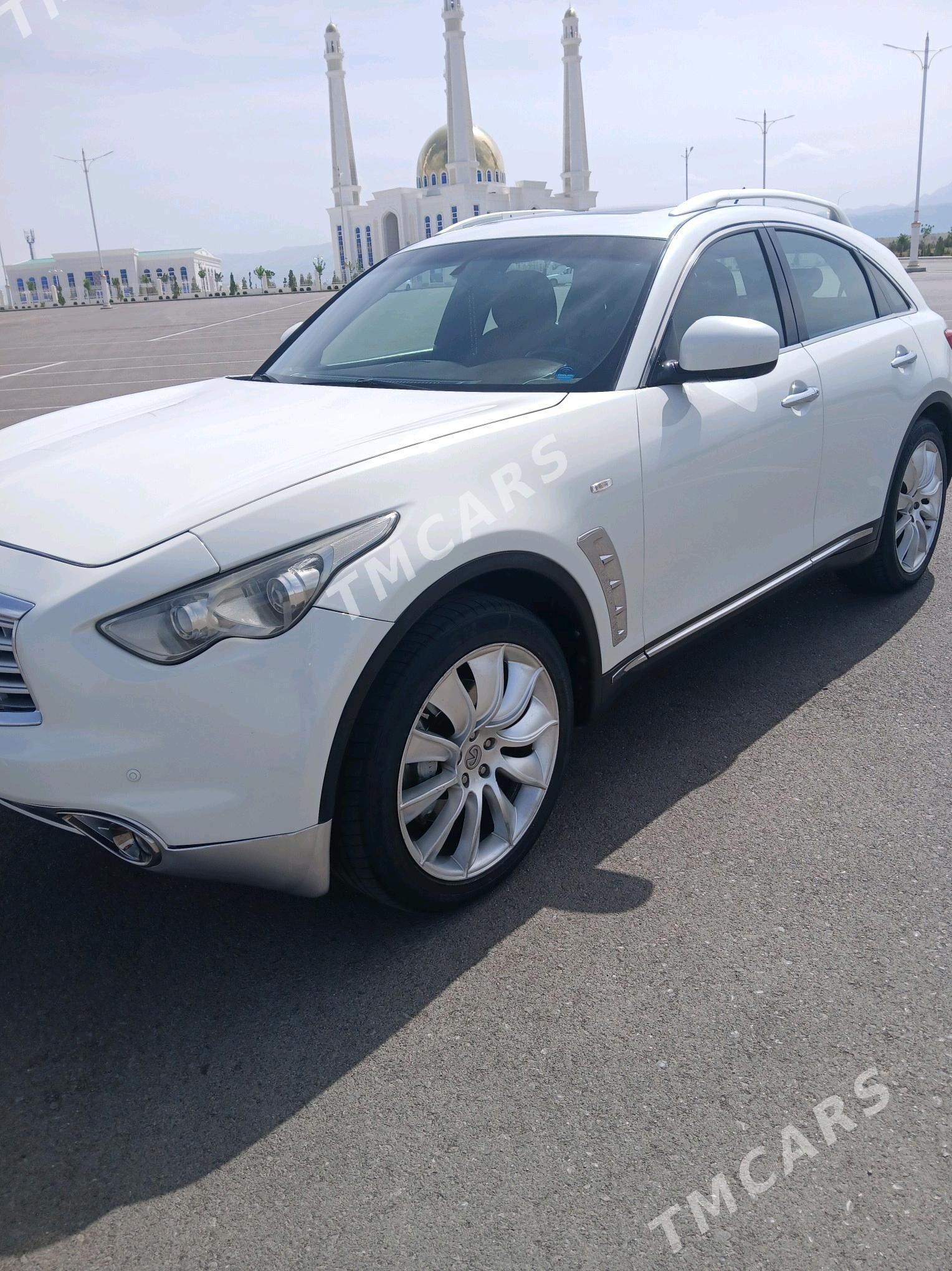 Infiniti FX35 2012 - 200 000 TMT - Анев - img 3