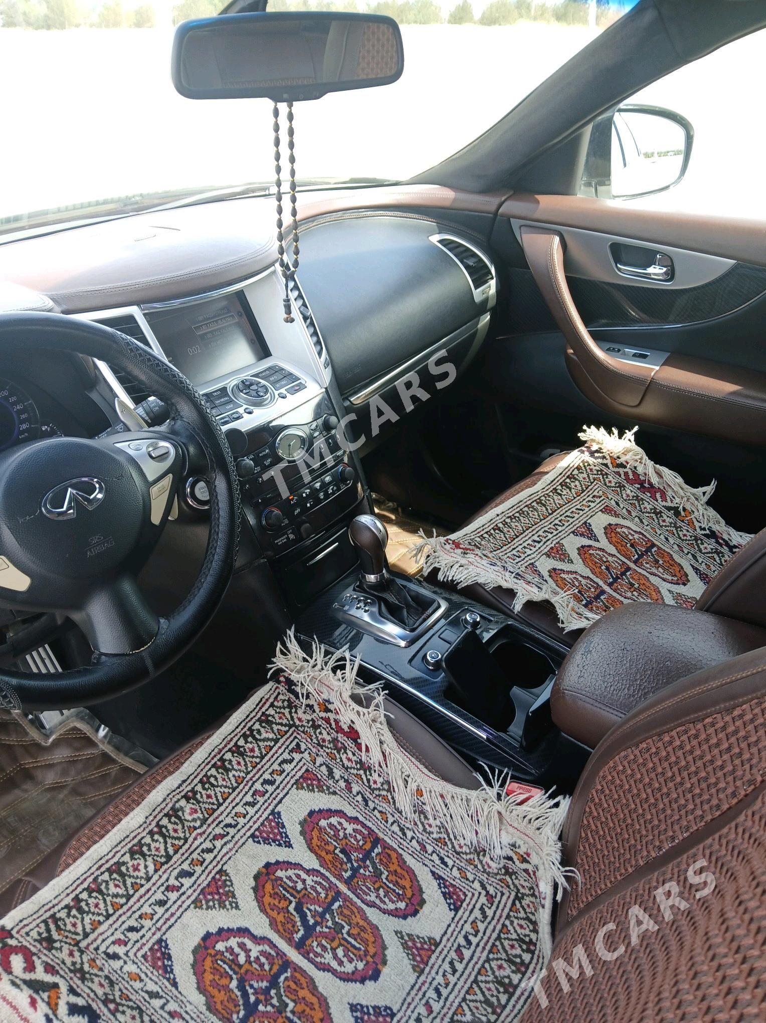 Infiniti FX35 2012 - 200 000 TMT - Анев - img 7