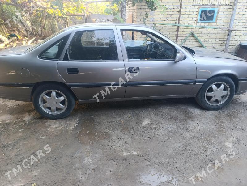 Opel Vectra 1989 - 30 000 TMT - Туркменабат - img 4