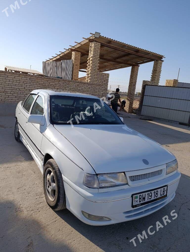 Opel Vectra 1990 - 25 000 TMT - Керки - img 3