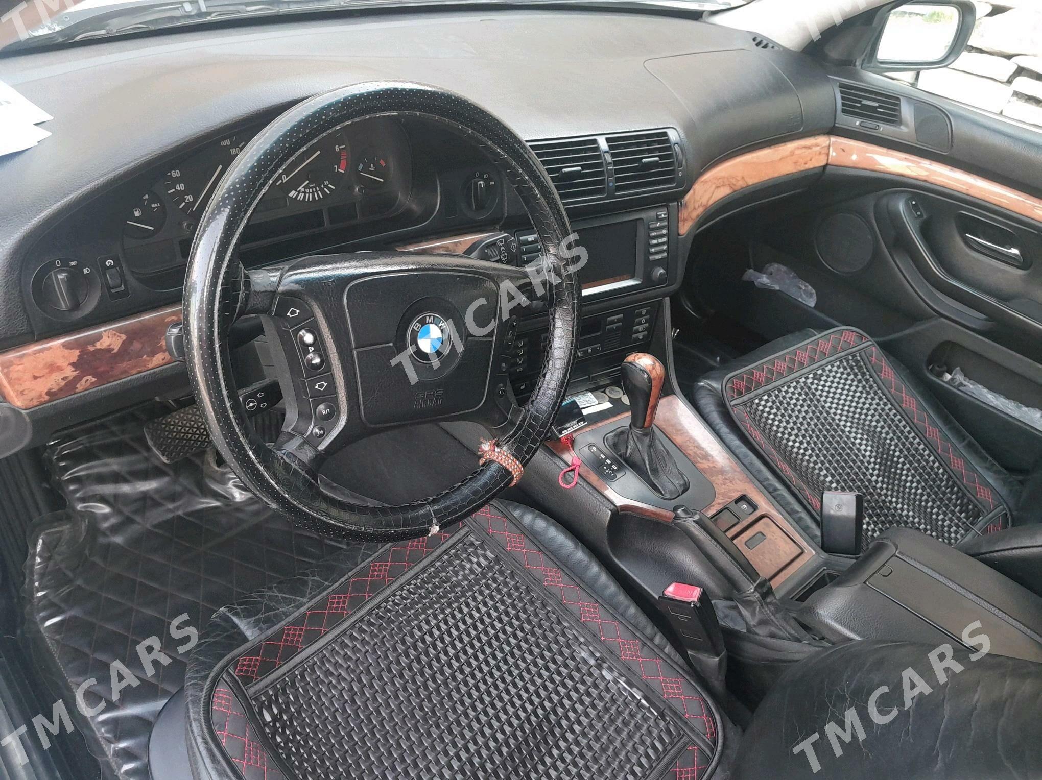 BMW 530 2001 - 120 000 TMT - Бахарден - img 7