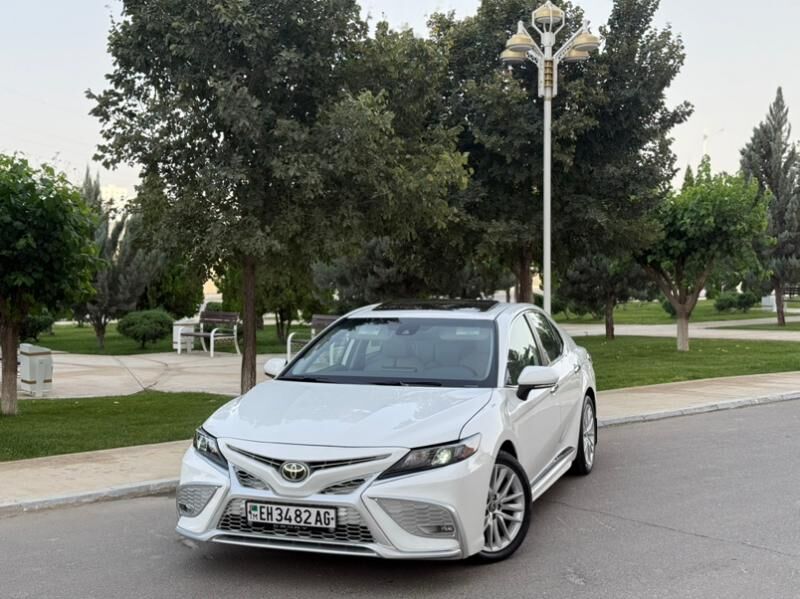 Toyota Camry 2022 - 263 000 TMT - Aşgabat - img 2