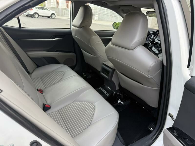 Toyota Camry 2022 - 263 000 TMT - Aşgabat - img 3