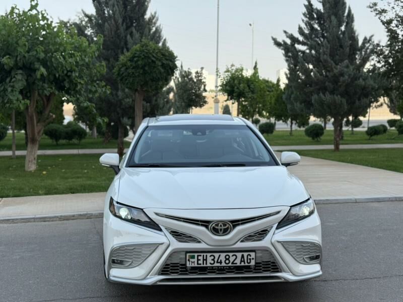Toyota Camry 2022 - 263 000 TMT - Aşgabat - img 7