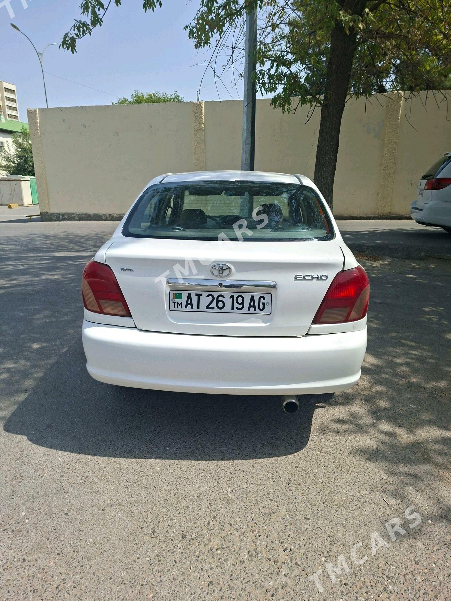 Toyota Echo 2005 - 65 000 TMT - Büzmeýin - img 1