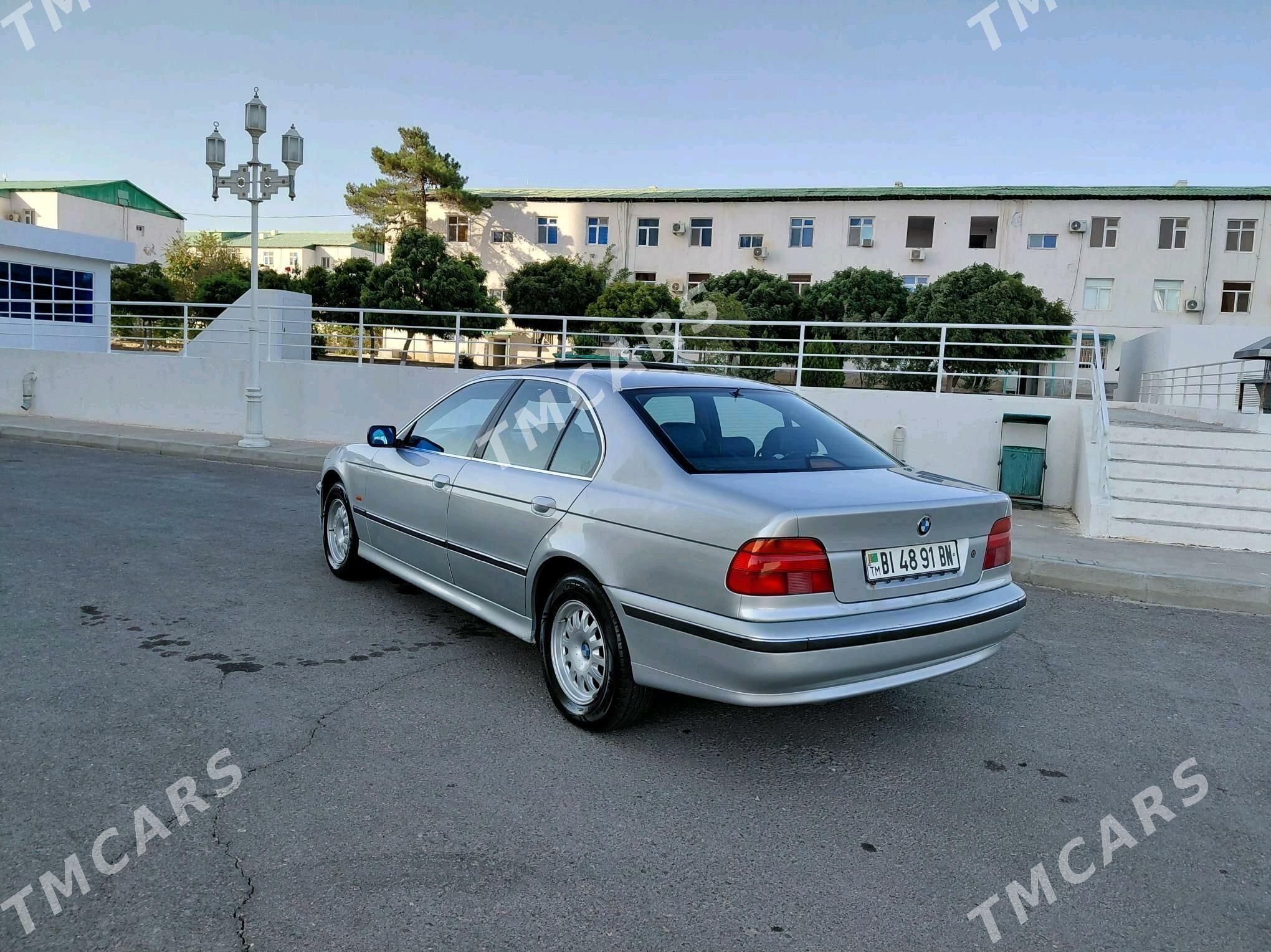 BMW 528 1998 - 85 000 TMT - Türkmenbaşy - img 6