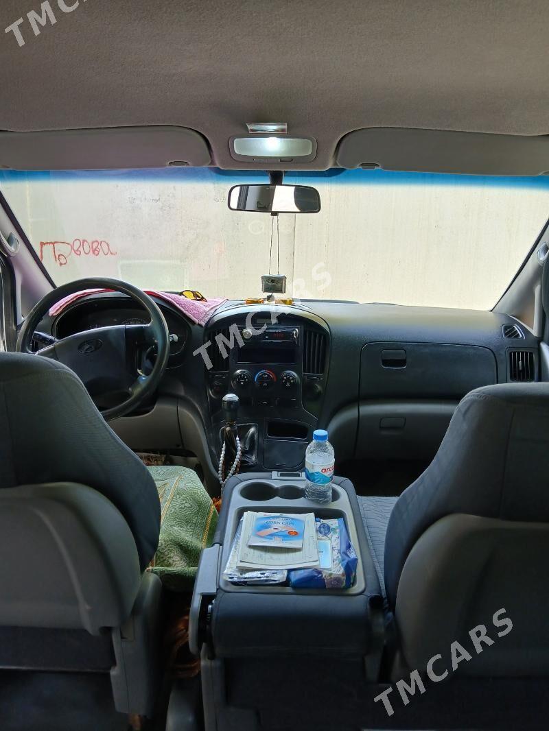 Hyundai H-1 2010 - 175 000 TMT - 1 мкр - img 2