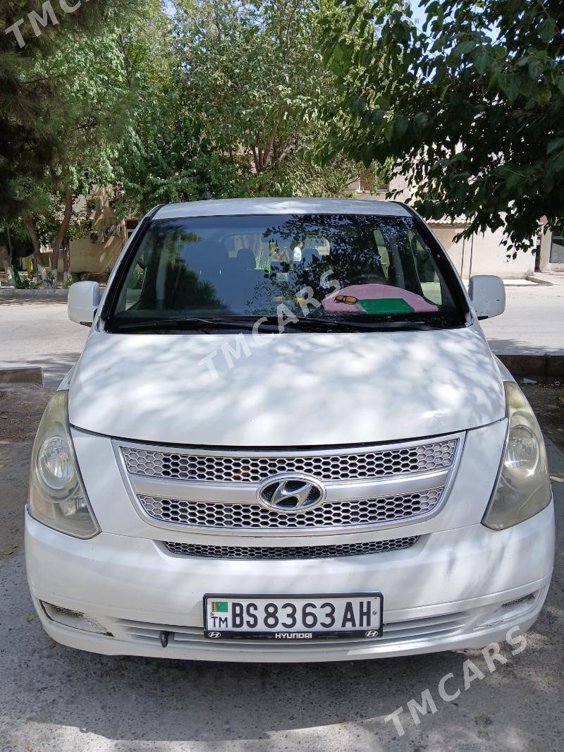 Hyundai H-1 2010 - 175 000 TMT - 1 мкр - img 5