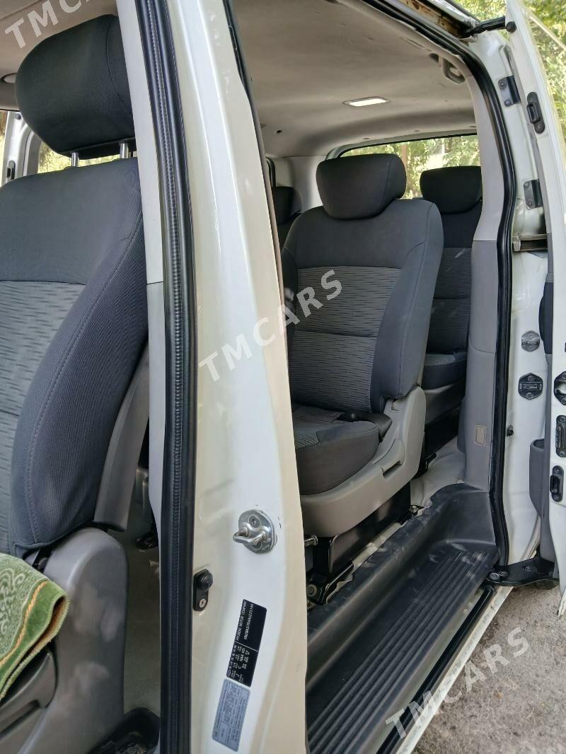 Hyundai H-1 2010 - 175 000 TMT - 1 мкр - img 6