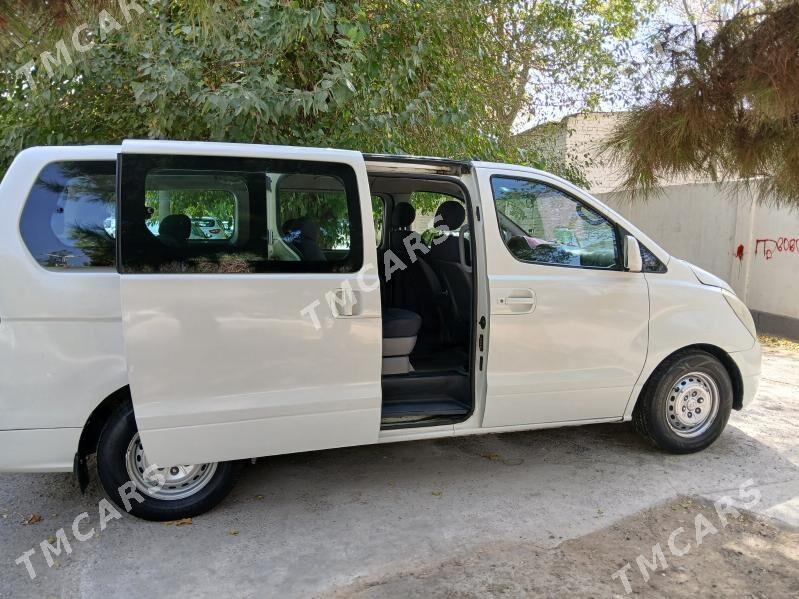 Hyundai H-1 2010 - 175 000 TMT - 1 мкр - img 7