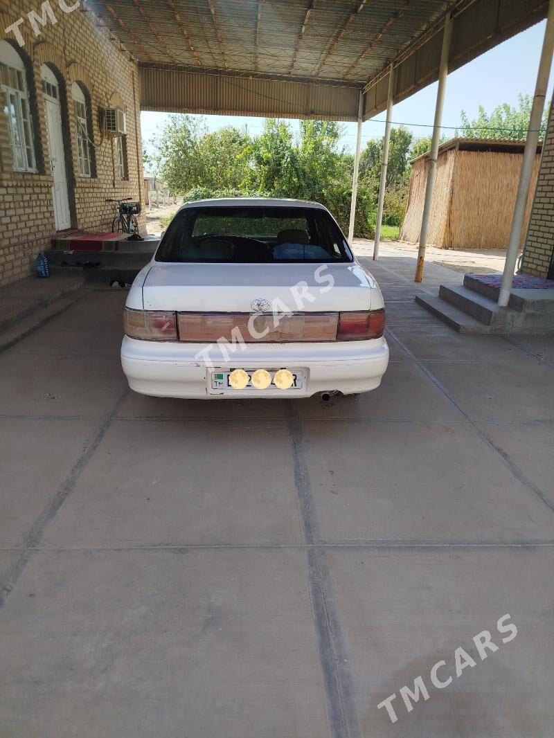 Toyota Camry 1995 - 30 000 TMT - Türkmengala - img 7