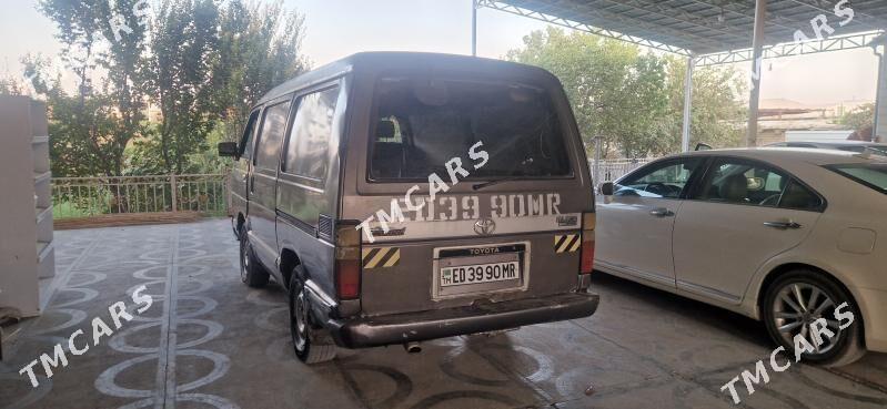 Toyota Hiace 1993 - 35 000 TMT - Mary - img 2