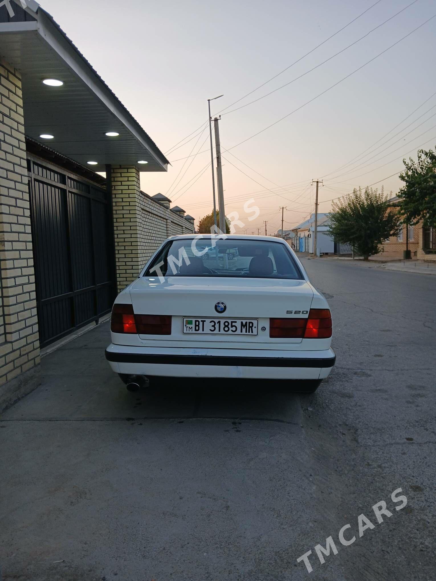 BMW 520 1990 - 55 000 TMT - Mary - img 2