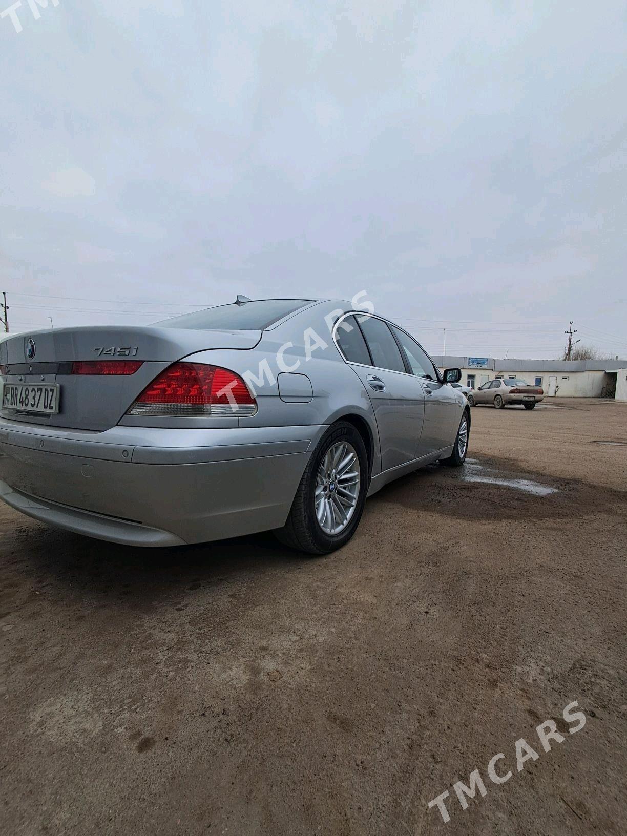 BMW 745 2003 - 120 000 TMT - Daşoguz - img 6