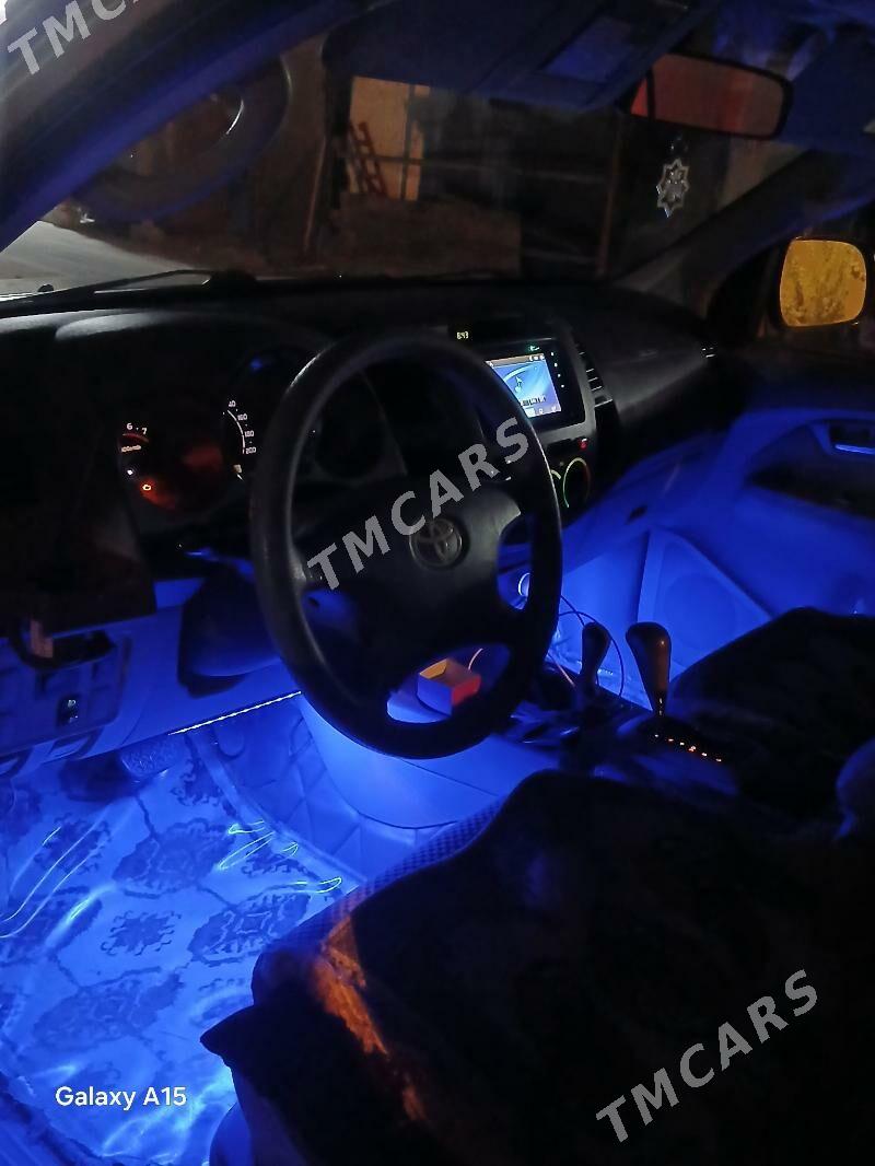 Toyota Fortuner 2006 - 270 000 TMT - Ашхабад - img 8