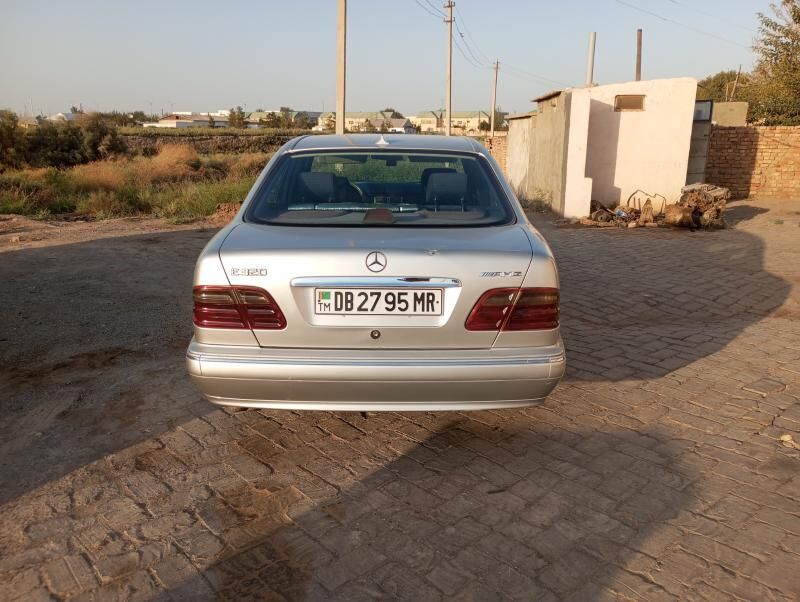Mercedes-Benz E320 1997 - 90 000 TMT - Байрамали - img 9