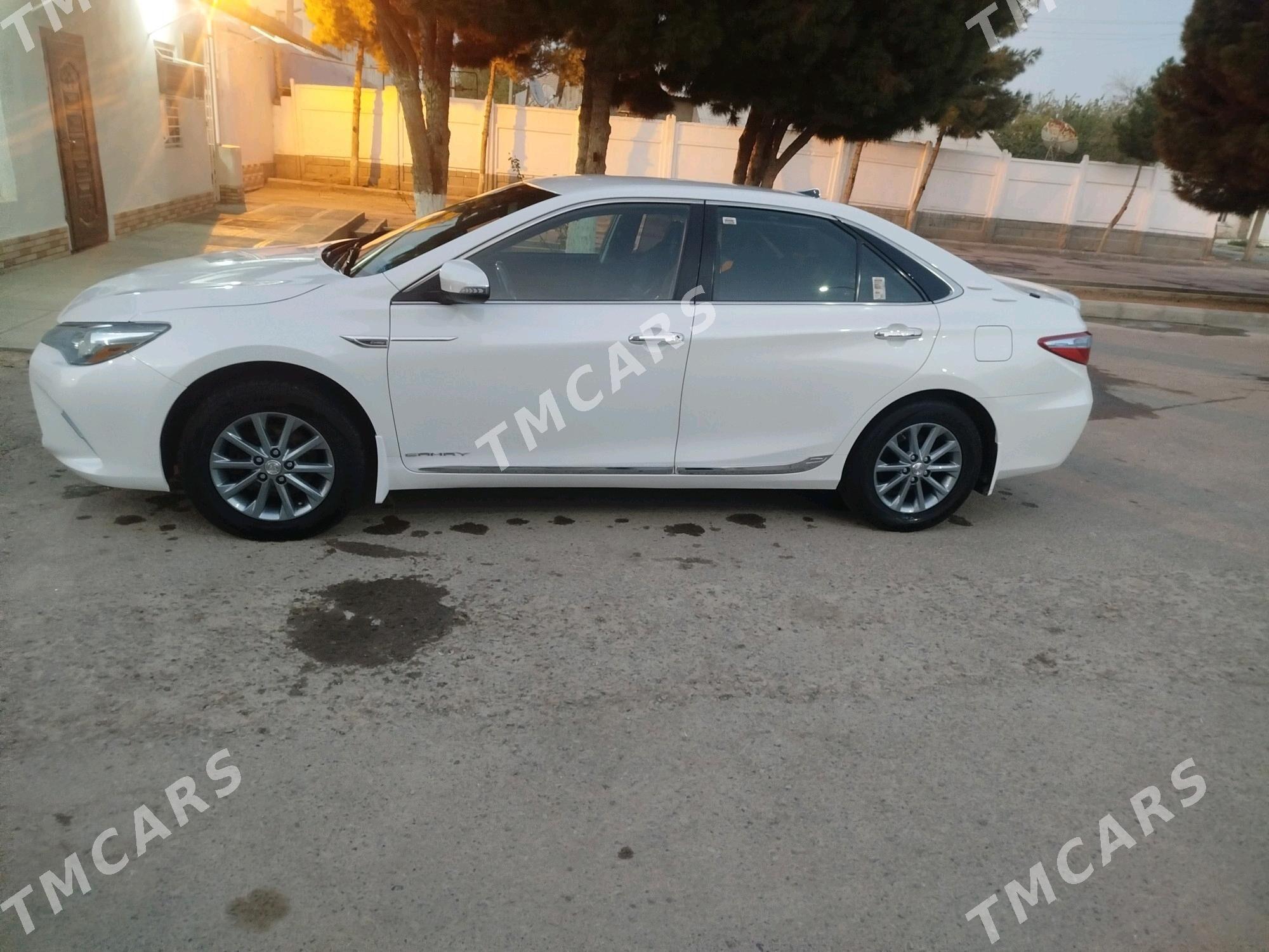 Toyota Camry 2017 - 230 000 TMT - Мары - img 4