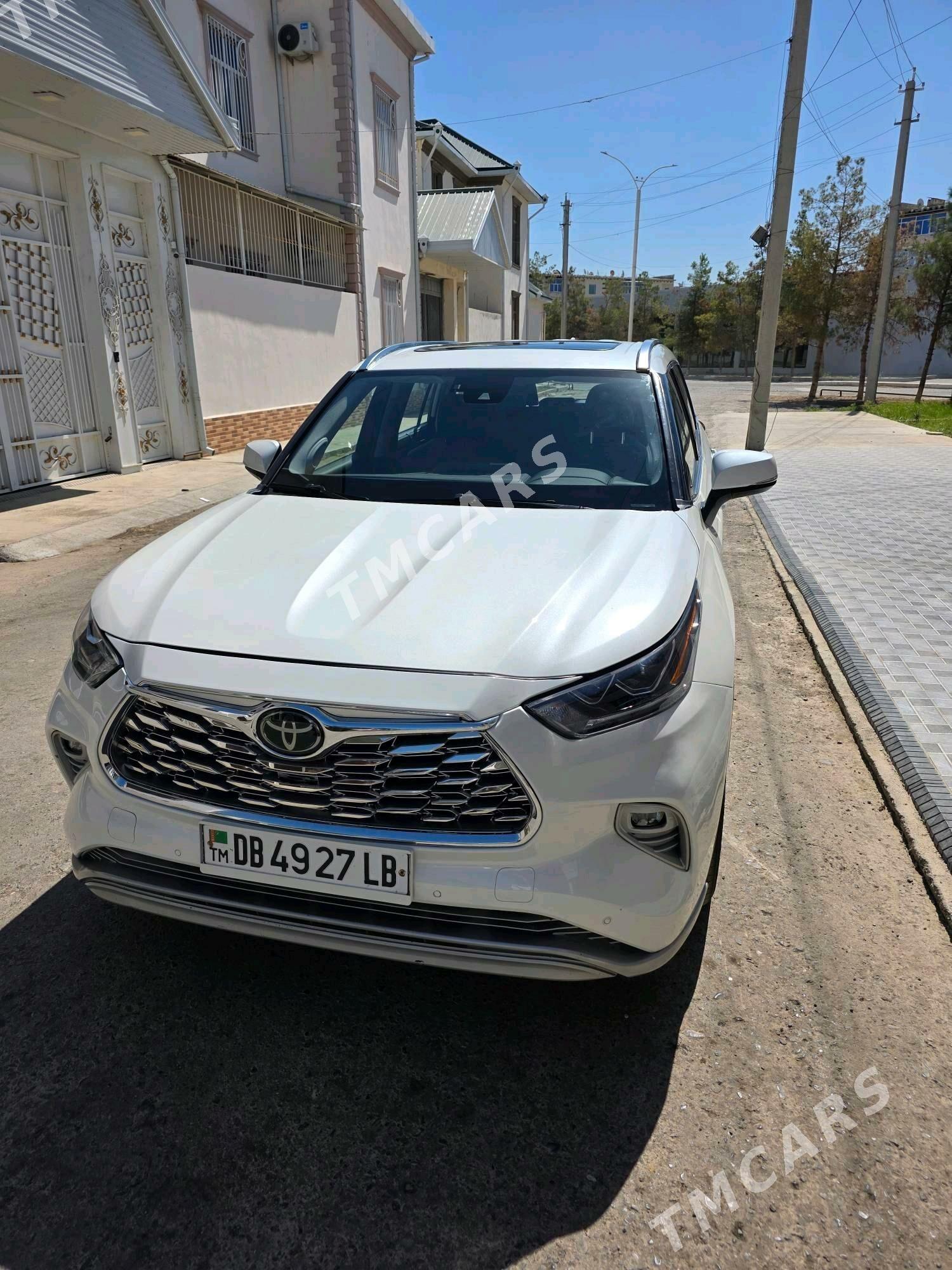 Toyota Highlander 2021 - 600 000 TMT - Türkmenabat - img 2
