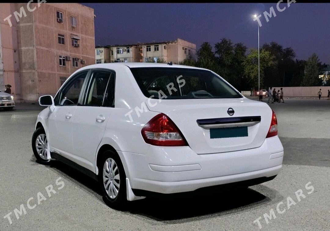 Nissan Versa 2010 - 115 000 TMT - 6 мкр - img 3