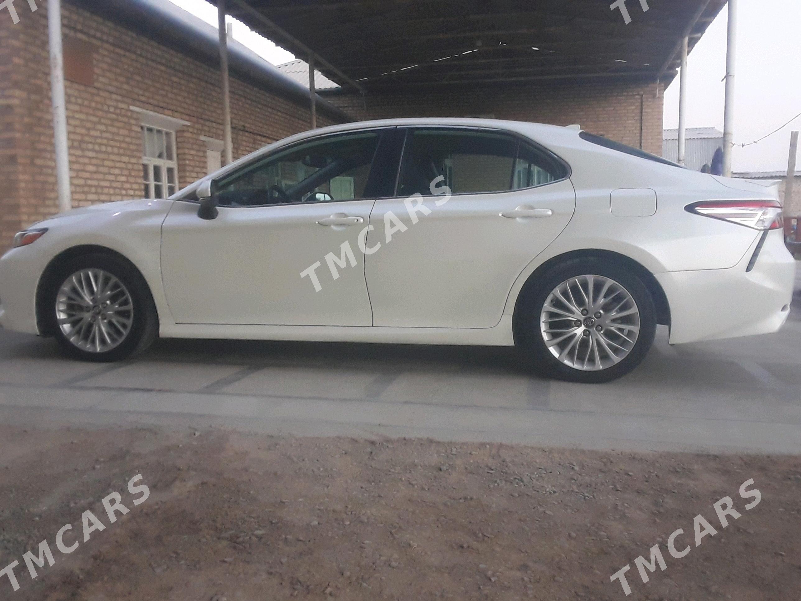 Toyota Camry 2020 - 268 000 TMT - Мары - img 3