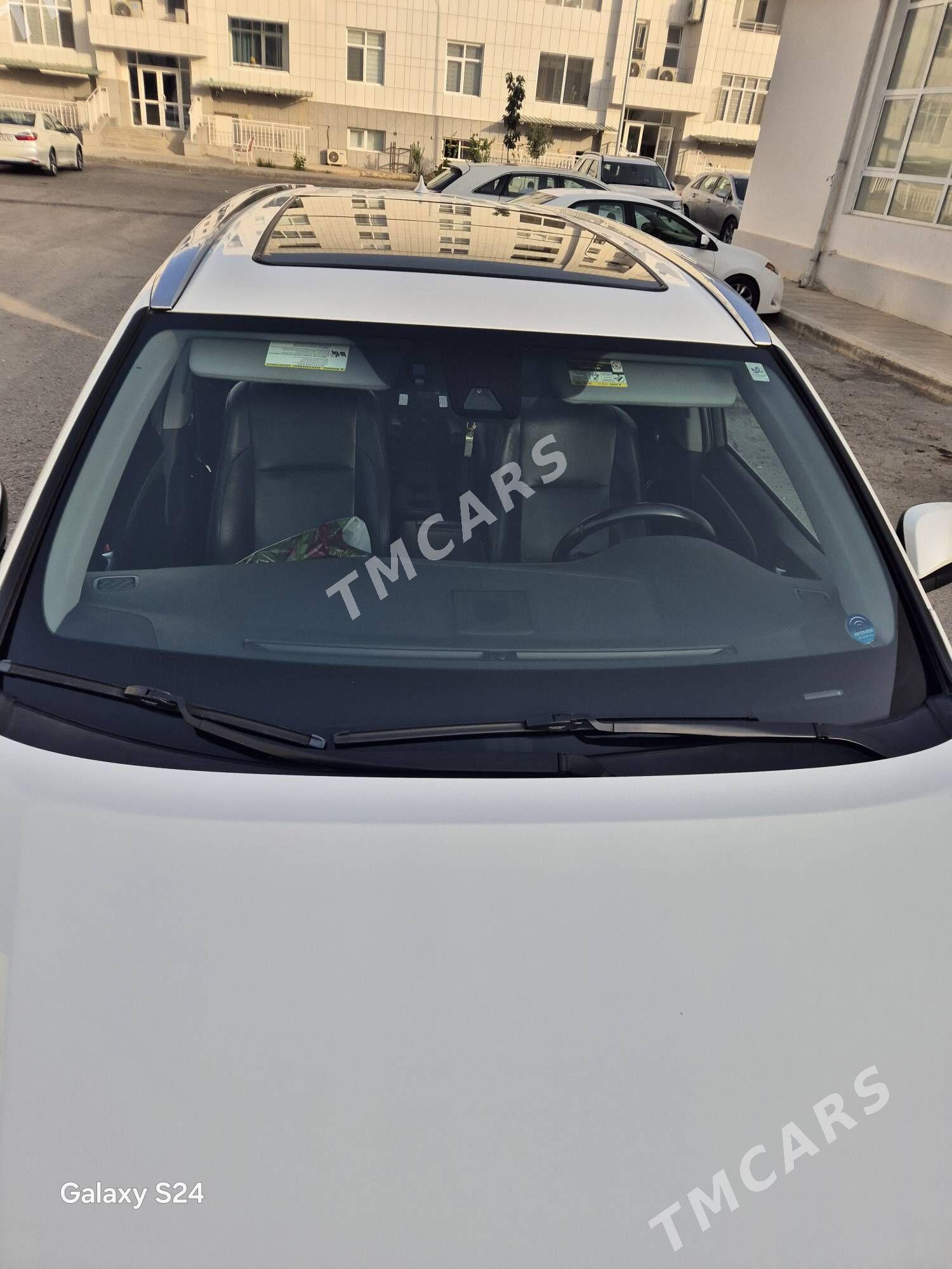 Toyota Highlander 2019 - 590 000 TMT - Гуртли - img 9
