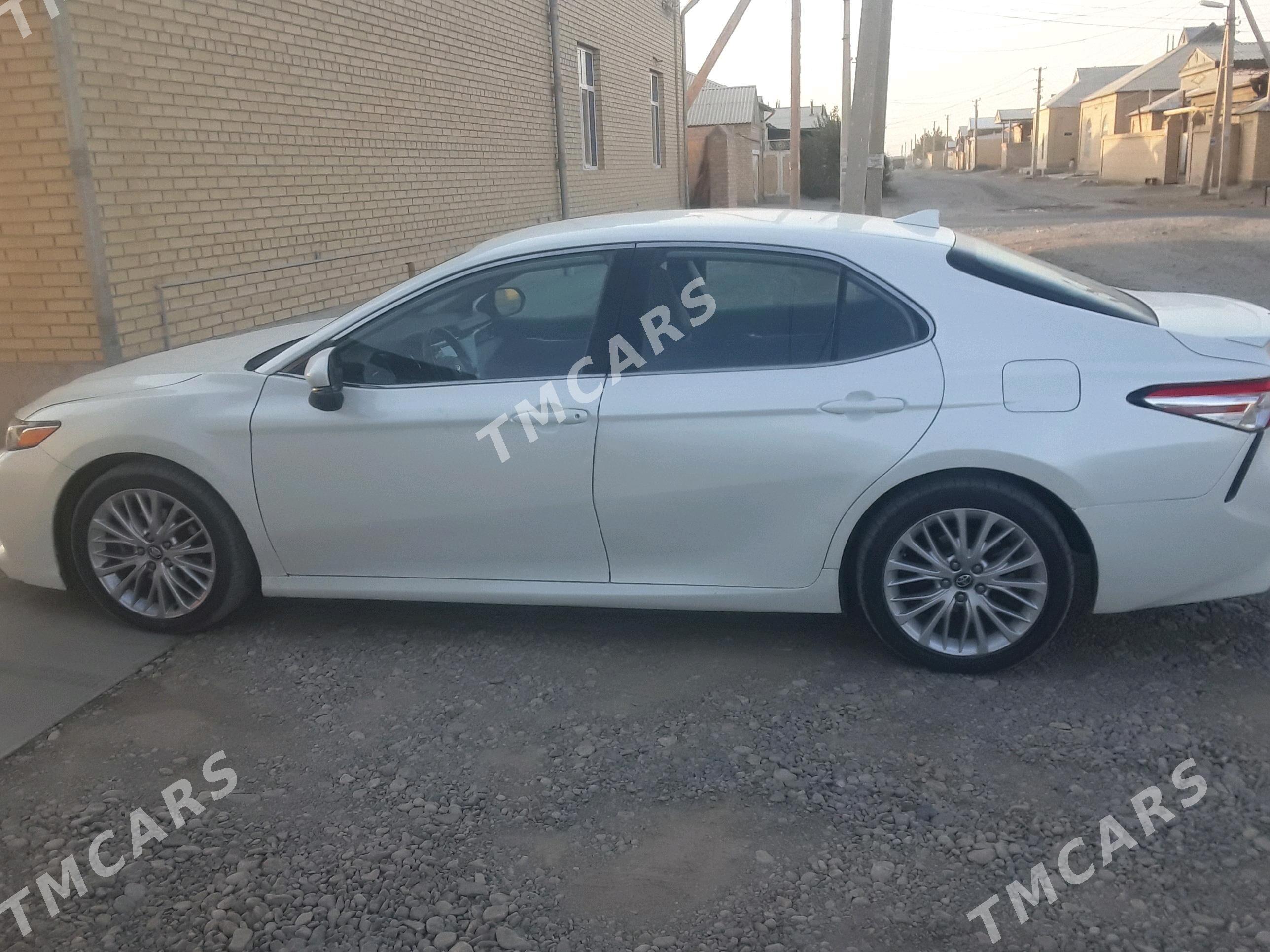 Toyota Camry 2020 - 268 000 TMT - Мары - img 5