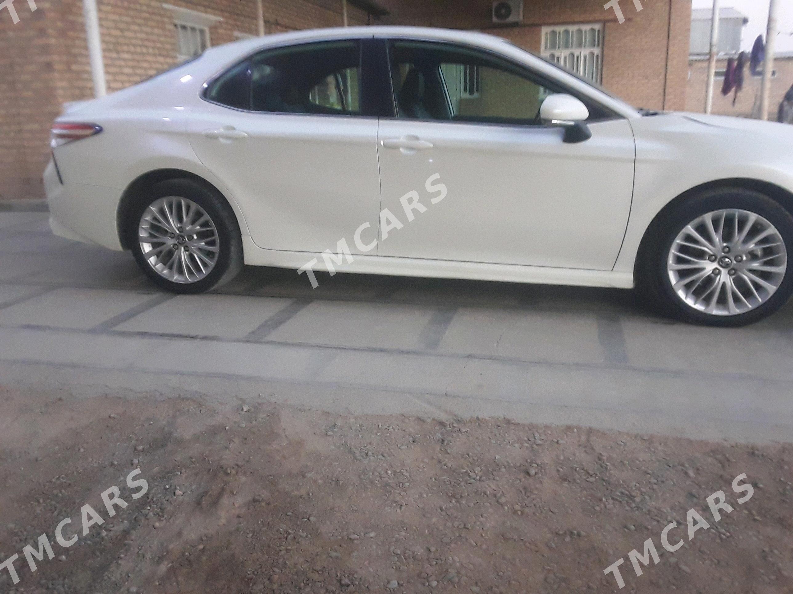 Toyota Camry 2020 - 268 000 TMT - Мары - img 4
