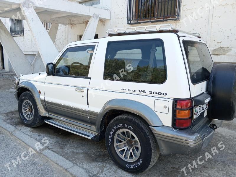 Mitsubishi Pajero 1993 - 45 000 TMT - Türkmenabat - img 2