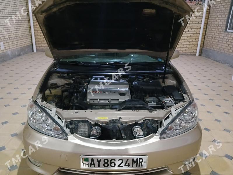 Toyota Camry 2003 - 220 000 TMT - Байрамали - img 4